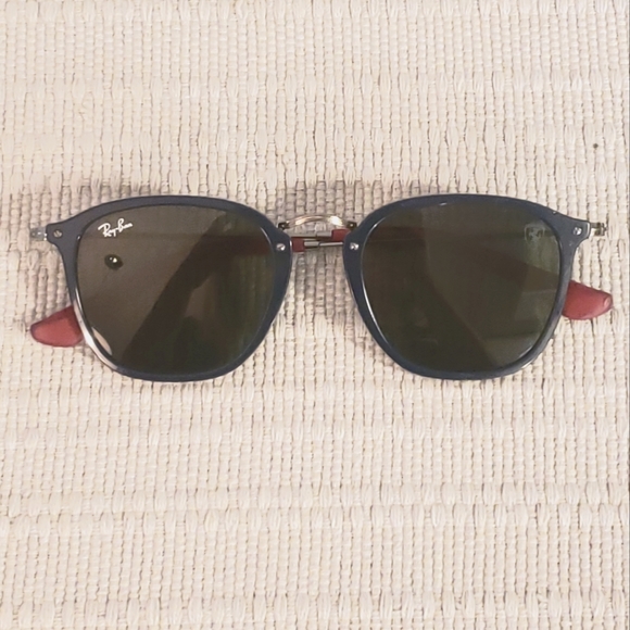 Ray-Ban Other - Ray-Ban Scuderia Ferrari sunglasses